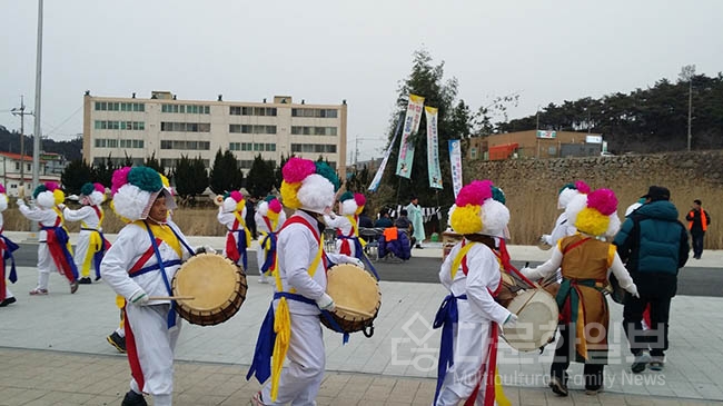 신안군 지도읍 이장협의회, 2026년 정월대보름 달집태우기 행사 개최