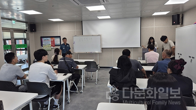 진도경찰, ‘찾아가는 출장 운전면허 시험’ 호응