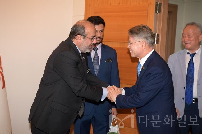 민형배 시장, 주한 파키스탄 대사 만나 교류협력 방안 논의